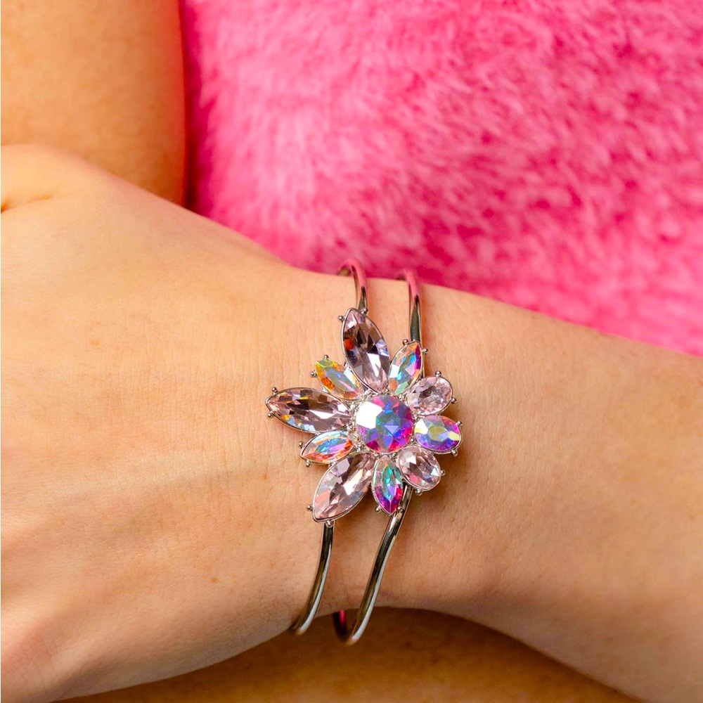 Paparazzi Chic Corsage Multi Bracelet P9ST-MTXX-020XX